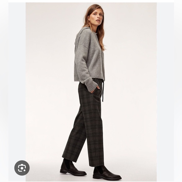 Aritzia The Group Babaton Jimmy Pant (Discontinued) - Picture 1 of 5
